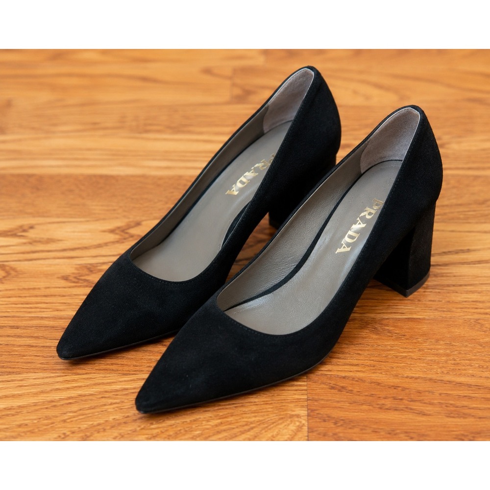 Prada Block Heel Pumps 38.5 Black Suede Pointed Toe Made in Italy Luxury Classic